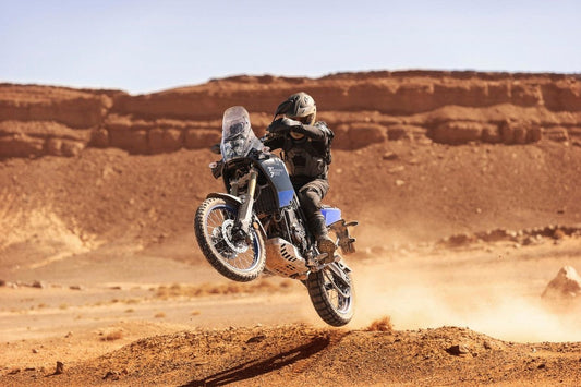 Knee Braces: Why the are essential for motorcycling! - Cully's Yamaha