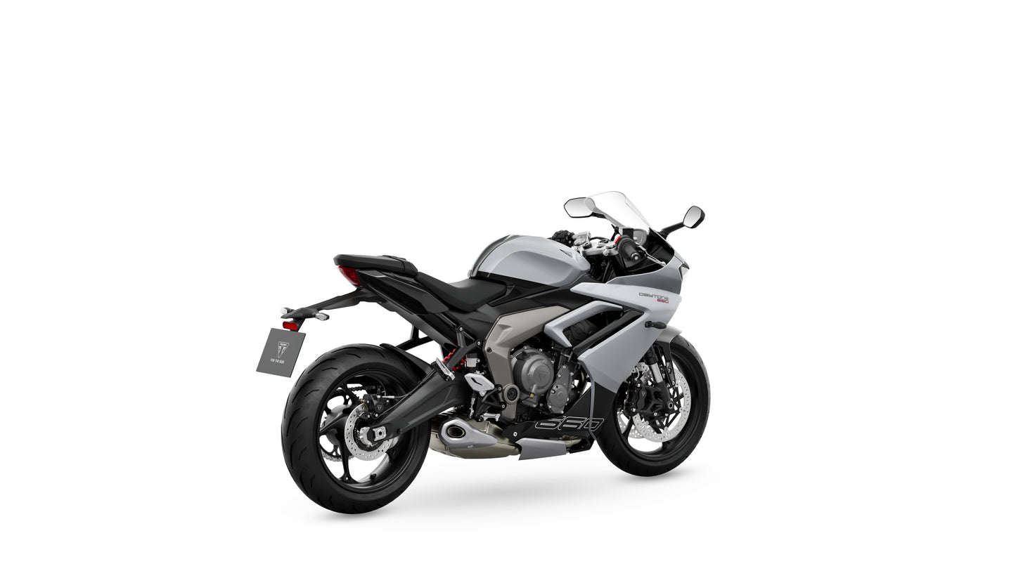 DAYTONA 660
