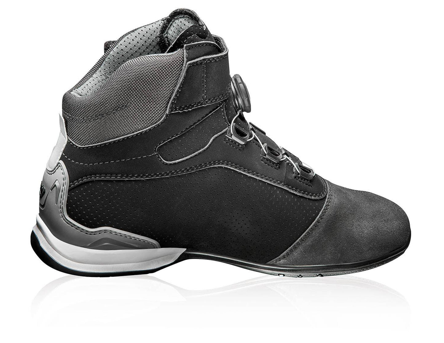 IXON BULL VENTED BOOTS - BLACK/GREY CASSONS PTY LTD sold by Cully's Yamaha