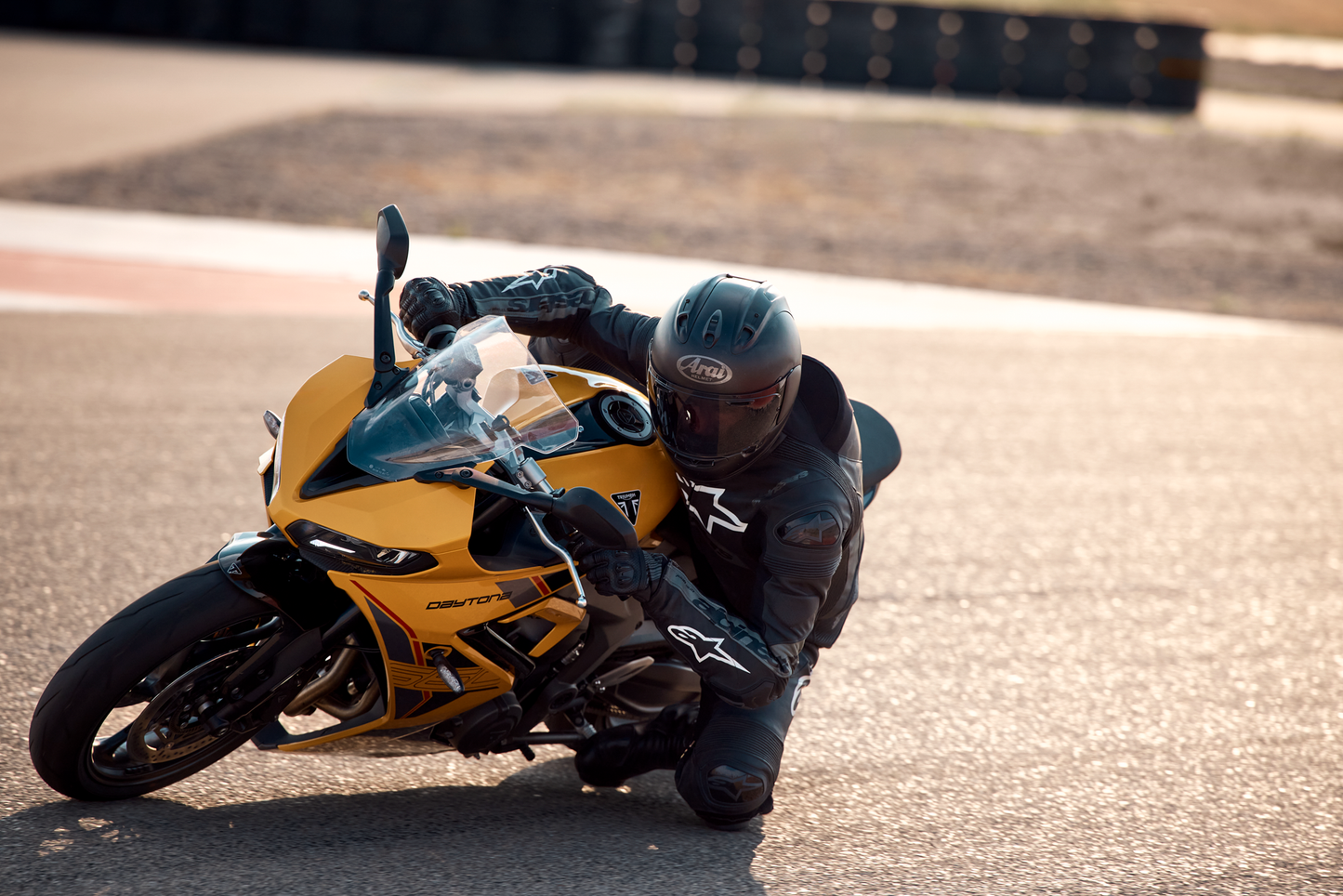 NEW DAYTONA 660 LAMS