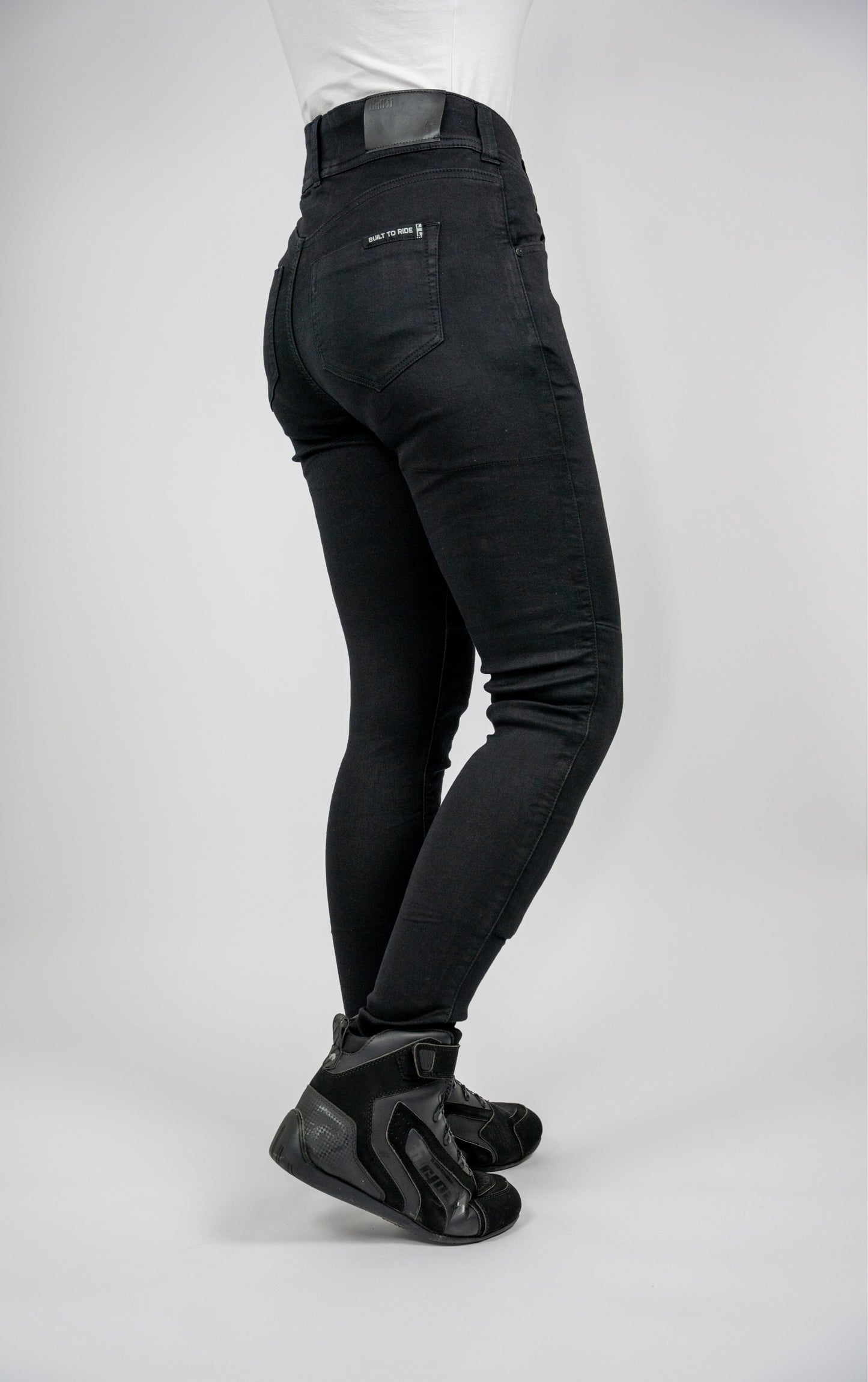 BULL-IT LADIES FURY SLIM JEANS X/SHORT LEG - BLACK