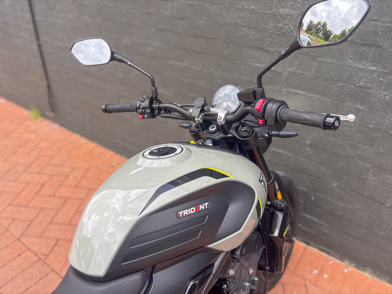 DEALER DEMO 2026 TRIUMPH TRIDENT 660 LAMS $13,390* Excl Gov Charges