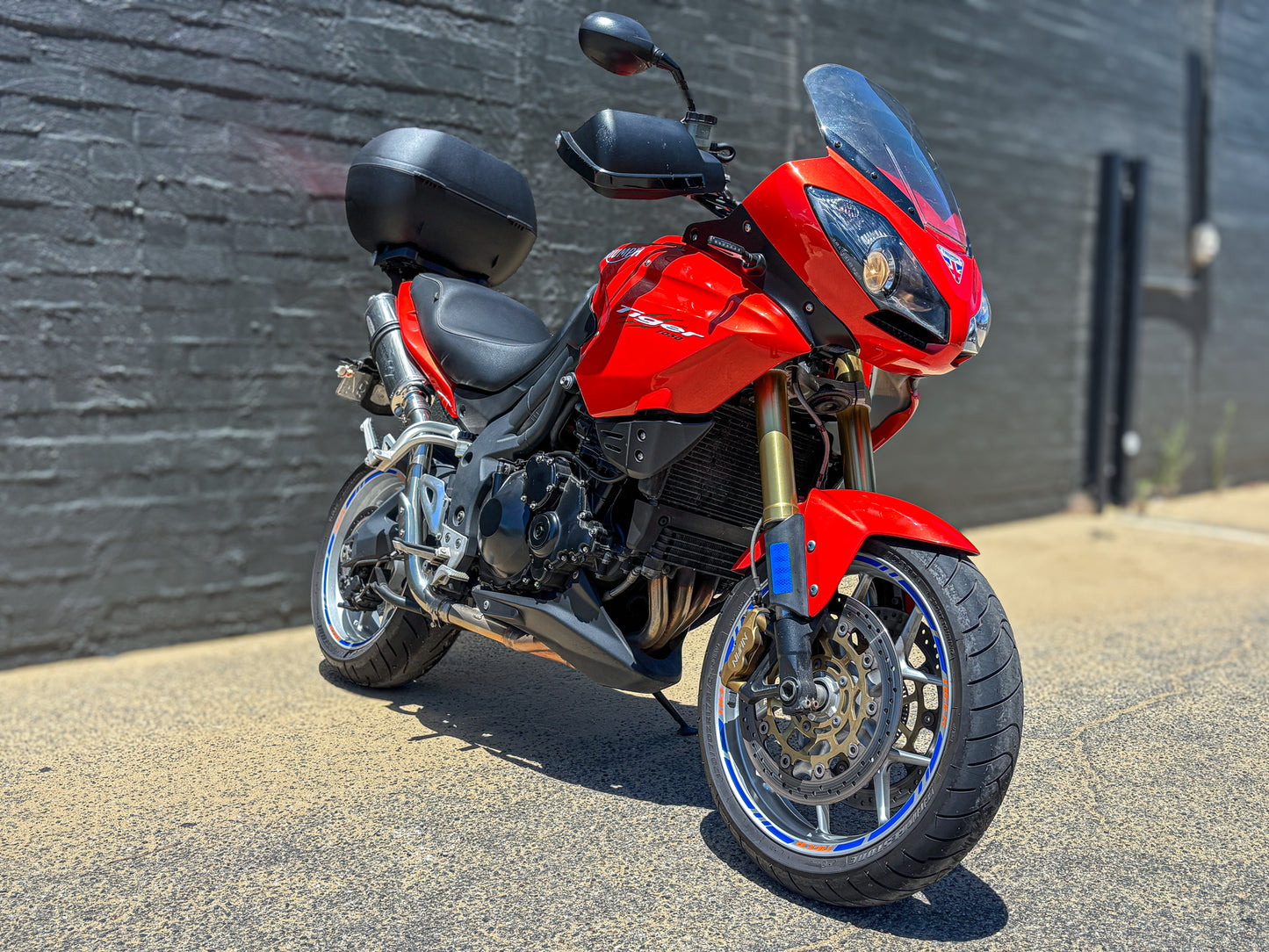USED 2010 TRIUMPH TIGER 1050 $7,990* Excl Gov Charges