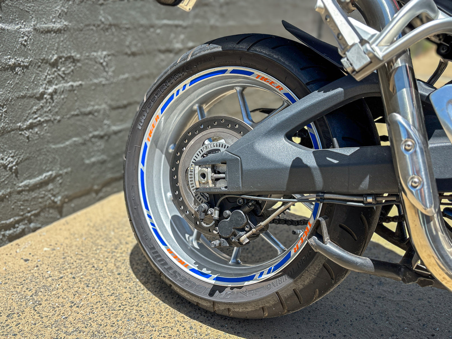 USED 2010 TRIUMPH TIGER 1050 $7,990* Excl Gov Charges