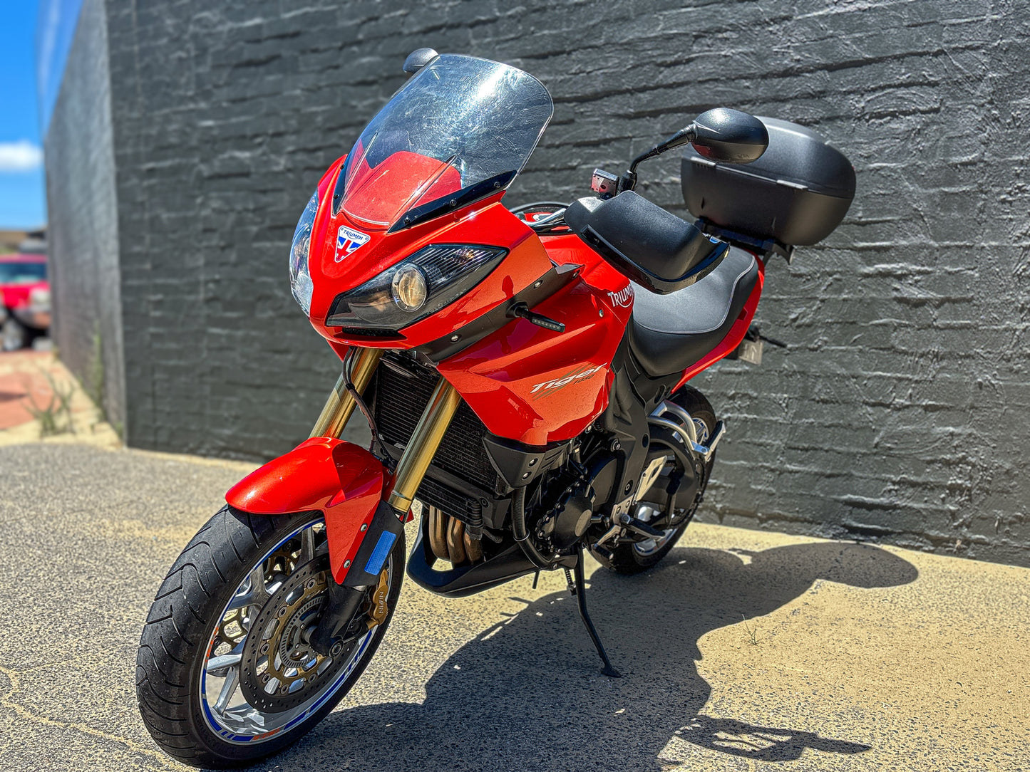 USED 2010 TRIUMPH TIGER 1050 $7,990* Excl Gov Charges