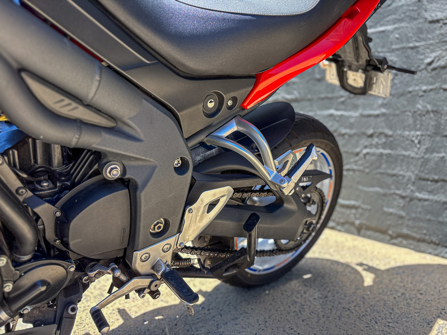 USED 2010 TRIUMPH TIGER 1050 $7,990* Excl Gov Charges
