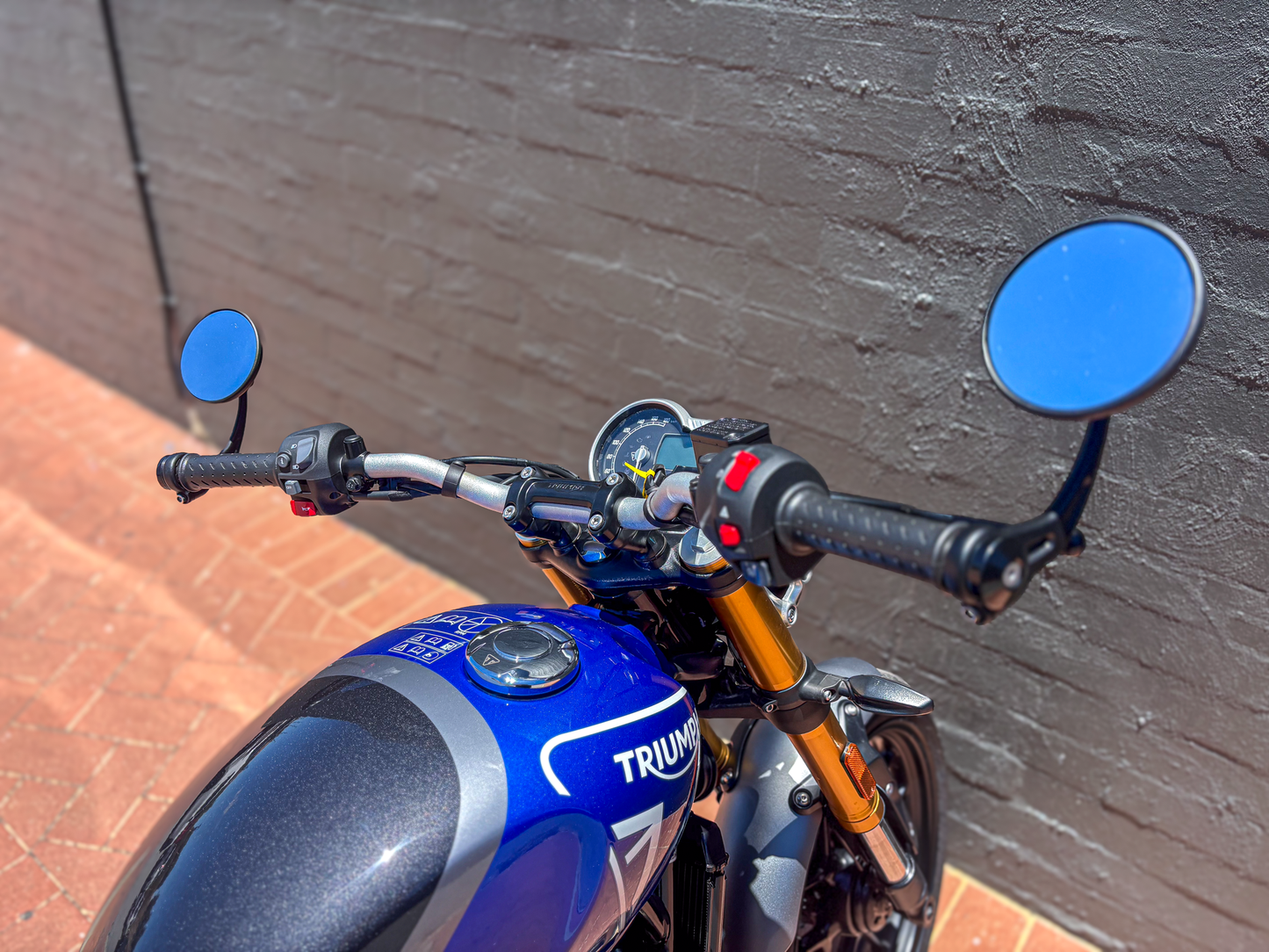 DEALER DEMO 2024 TRIUMPH SPEED 400 $7,850* Excl Gov Charges