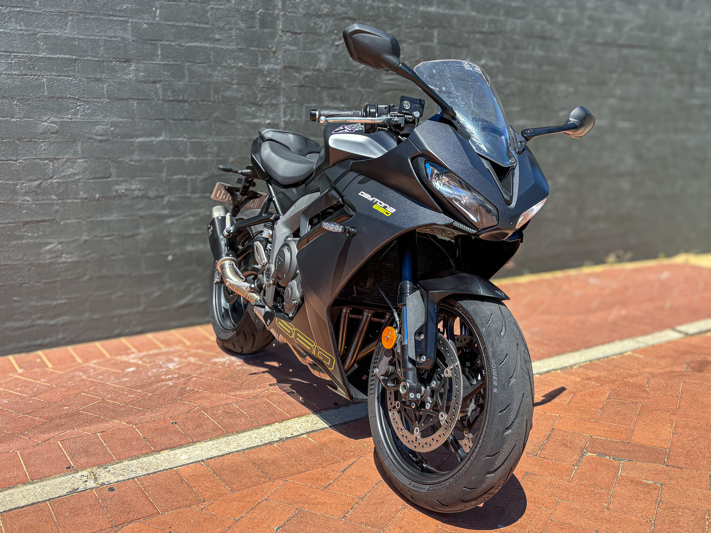 DEALER DEMO 2024 TRIUMPH DAYTONA 660 FULL POWER $13,290* Excl Gov Charges