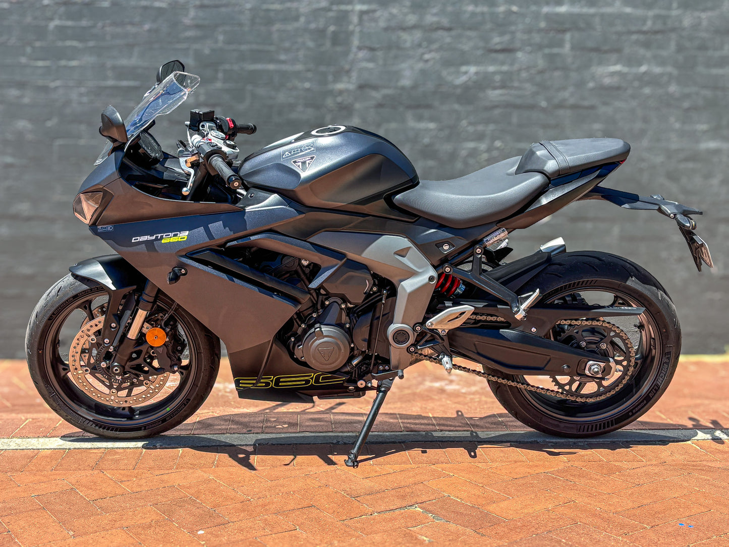 DEALER DEMO 2024 TRIUMPH DAYTONA 660 FULL POWER $13,290* Excl Gov Charges