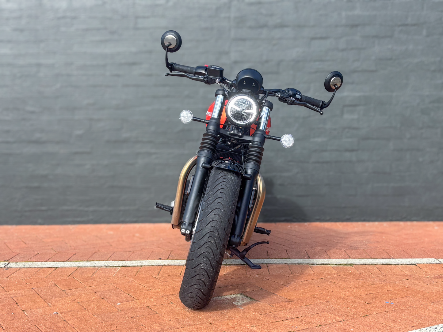 DEALER DEMO MY25 TRIUMPH BONNEVILLE BOBBER 1200 $21,990* Excl Gov Charges