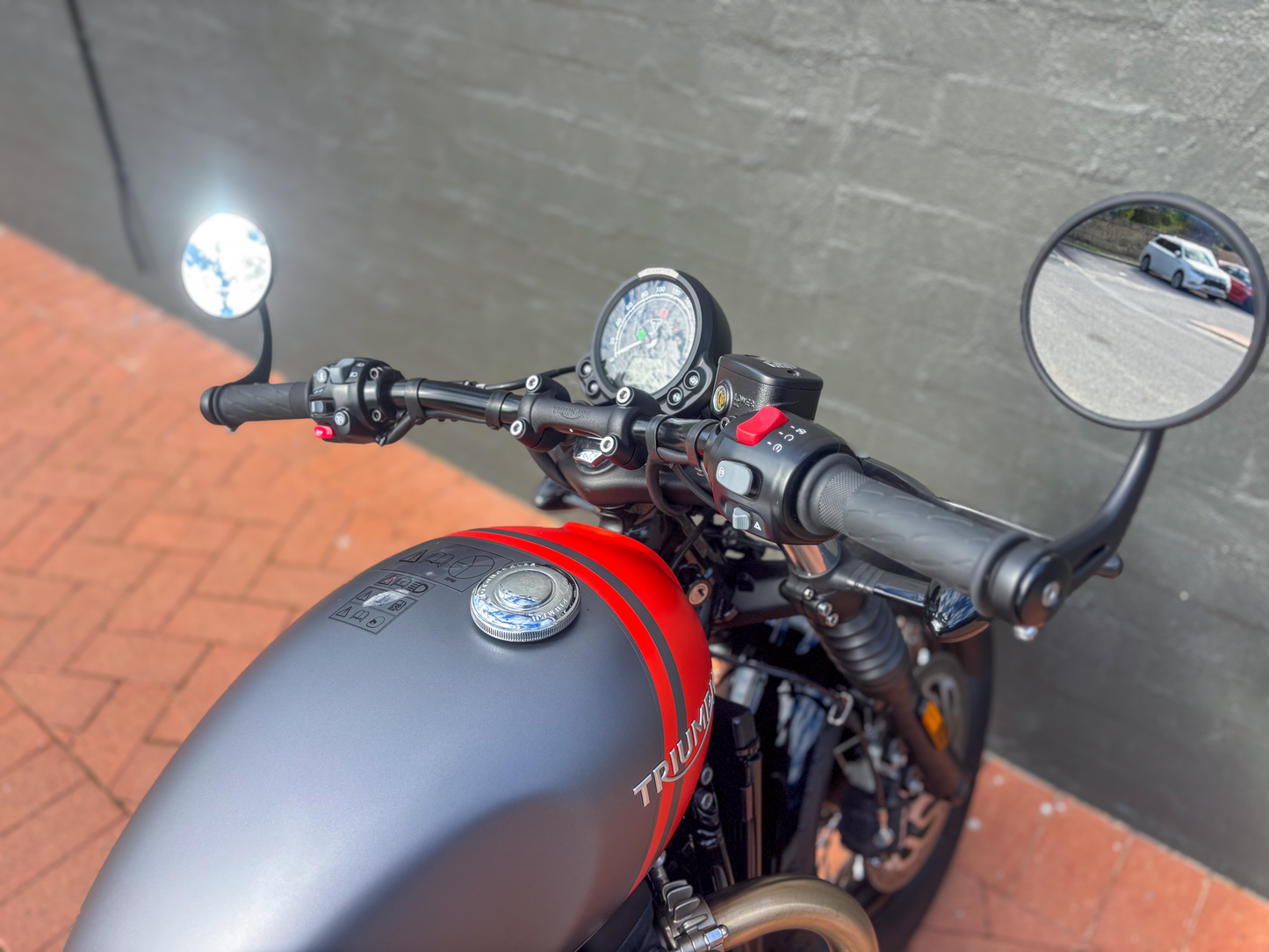 DEALER DEMO MY25 TRIUMPH BONNEVILLE BOBBER 1200 $21,990* Excl Gov Charges