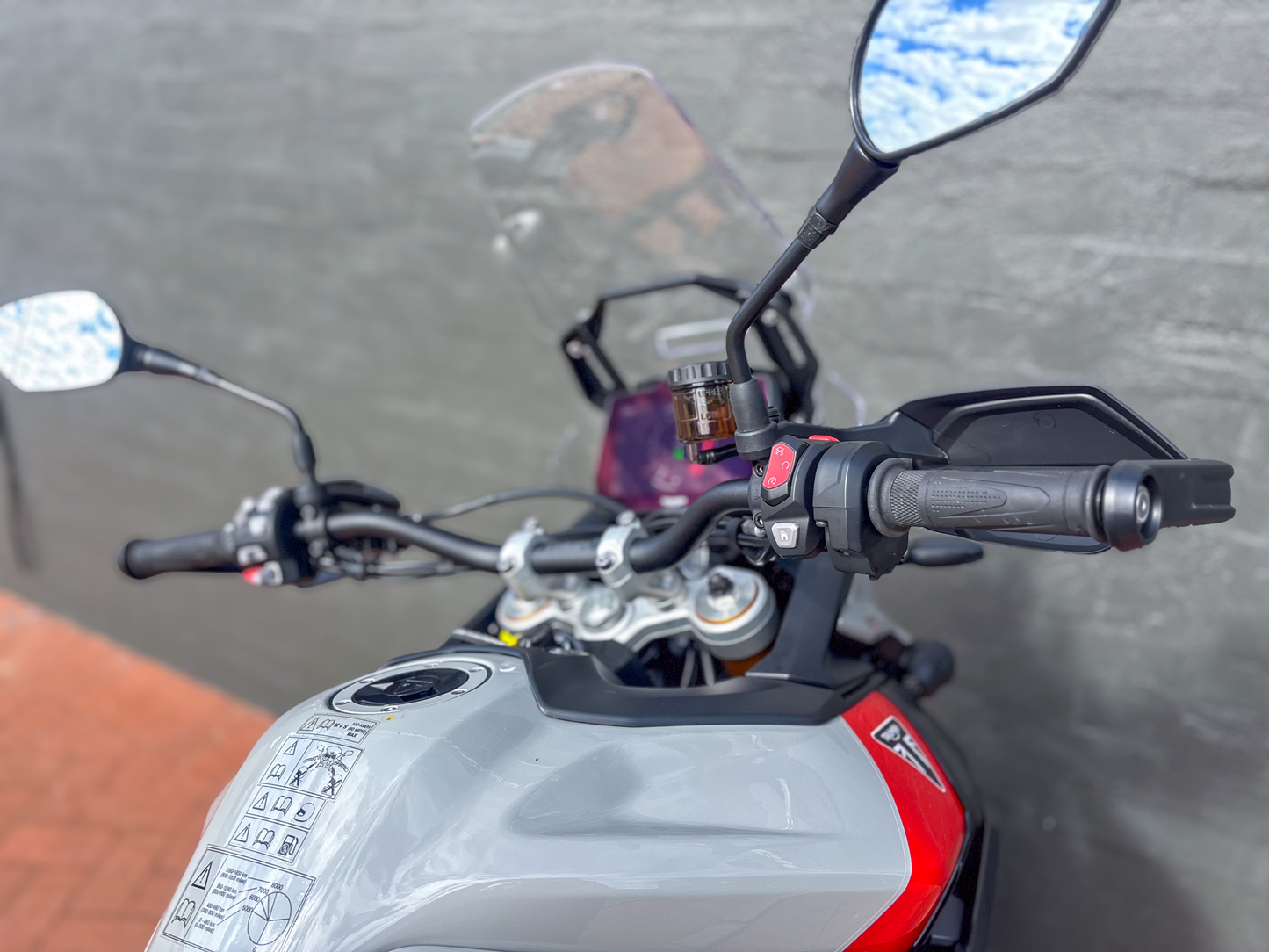 DEALER DEMO 2025 TRIUMPH TIGER 900 RALLY PRO $23,990* Excl Gov Charges