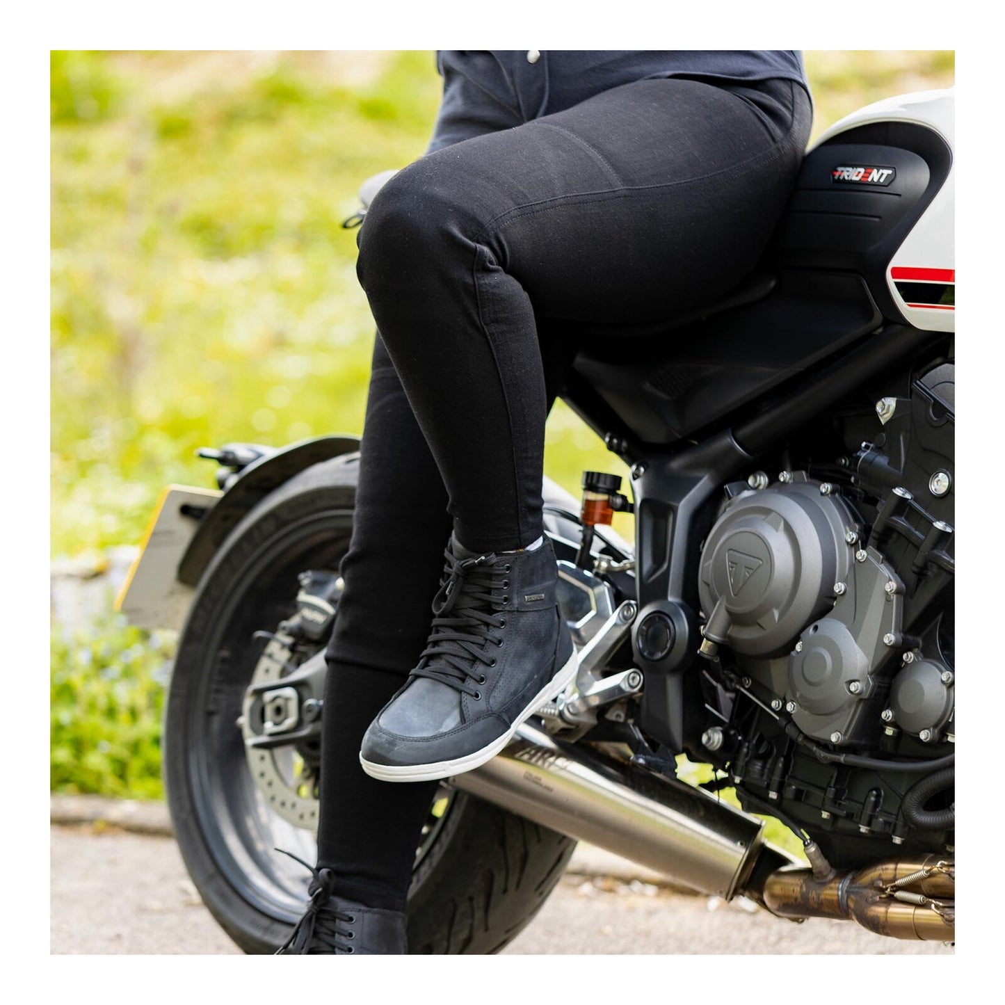 Oxford AA Stretch Women\'s Jean - Black (16 R)