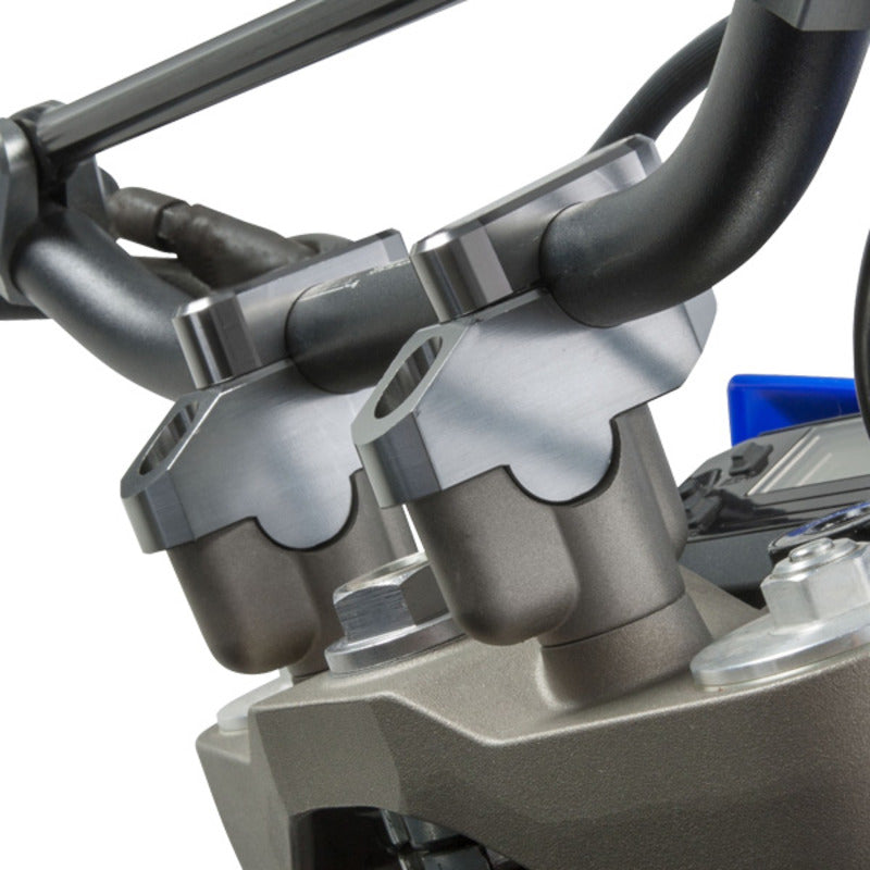 ZETA BAR CLAMP KIT RISE 7/8 MOUNT 7/8 BAR OS:20MM H:26MM