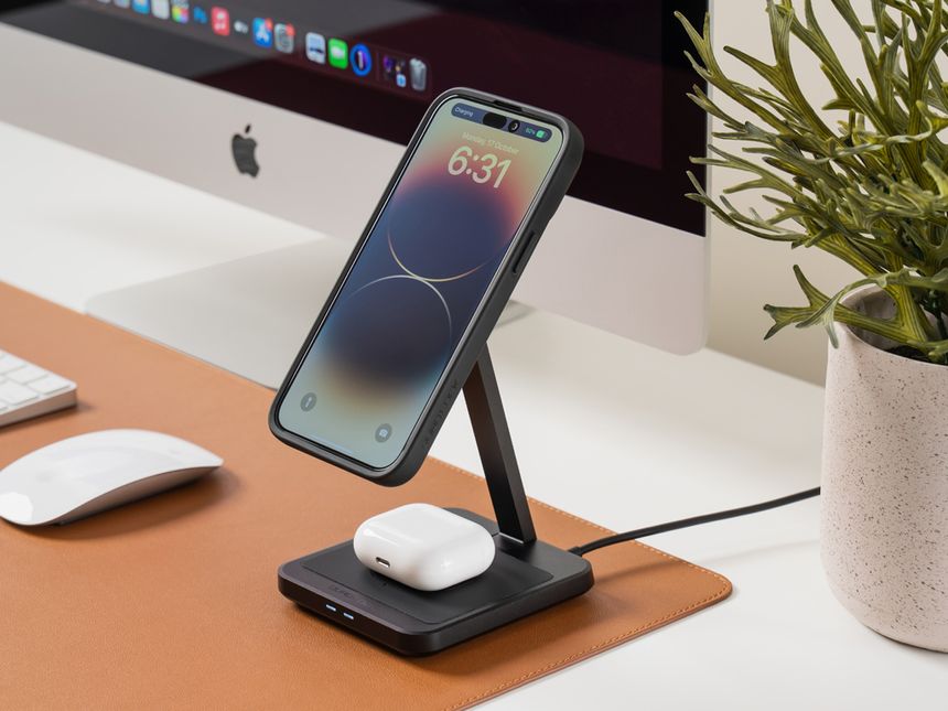 QUAD LOCK MAG™ DUAL DESKTOP WIRELESS CHARGER