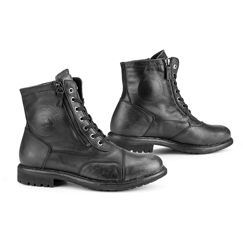FALCO AVIATOR BOOTS - BLACK MOTO NATIONAL ACCESSORIES PTY sold by Cully's Yamaha