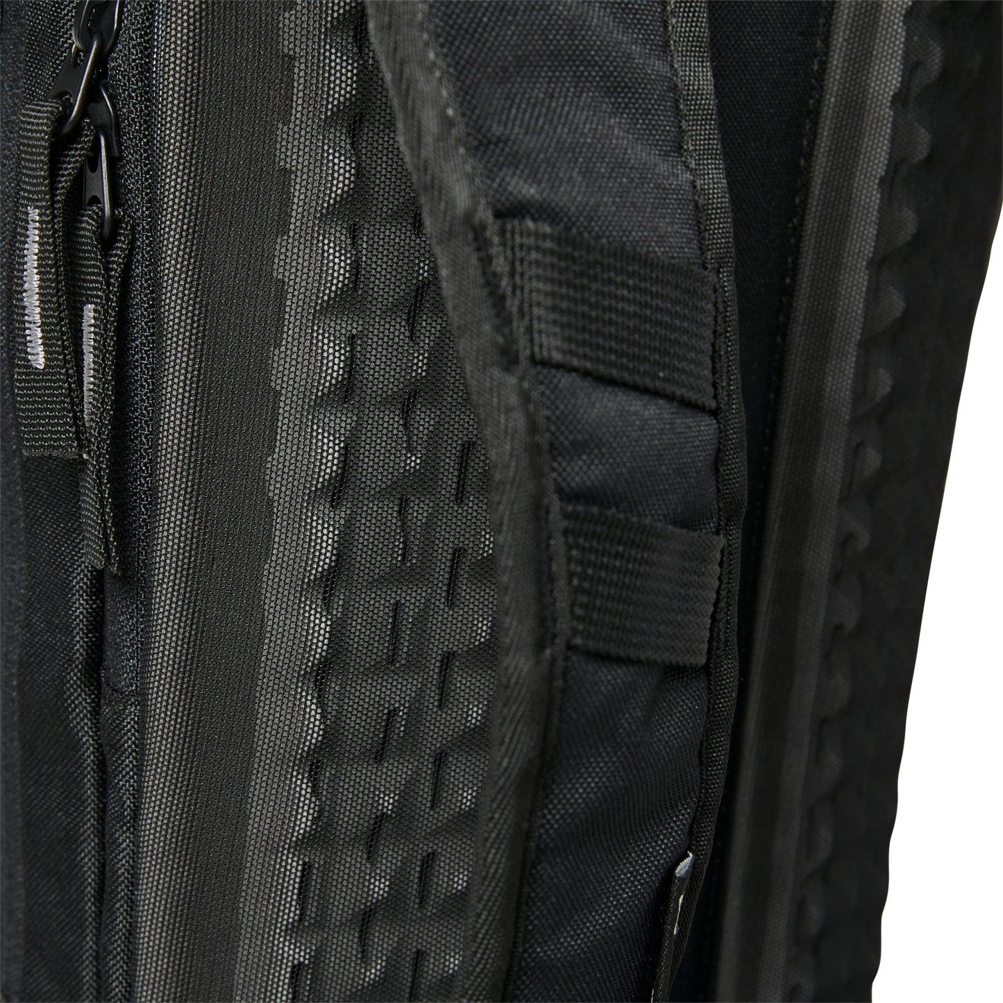 FOX 2023 UTILITY HYDRATION PACK MEDIUM - BLACK FOX RACING AUSTRALIA sold by Cully's Yamaha