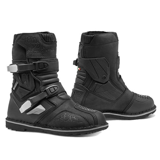 FORMA TERRA EVO LOW BOOTS - BLACK LUSTY INDUSTRIES sold by Cully's Yamaha