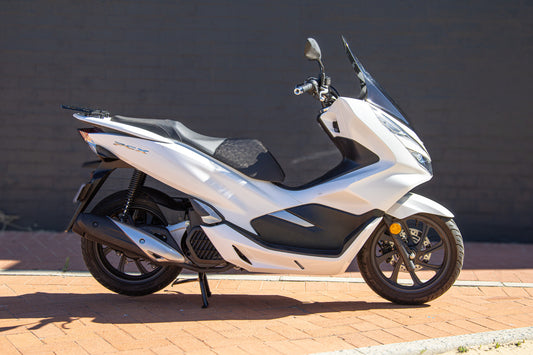 USED 2018 HONDA PCX150 $4,599* Excl Gov Charges