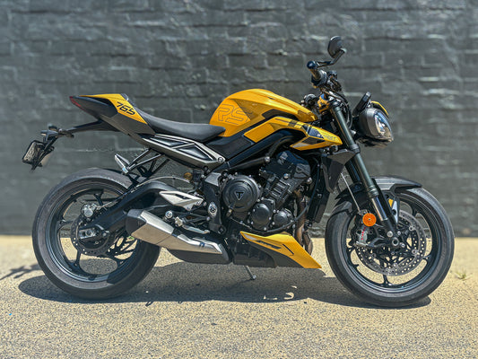 DEALER DEMO 2024 TRIUMPH STREET TRIPLE 765 RS $18,990* Excl Gov Charges