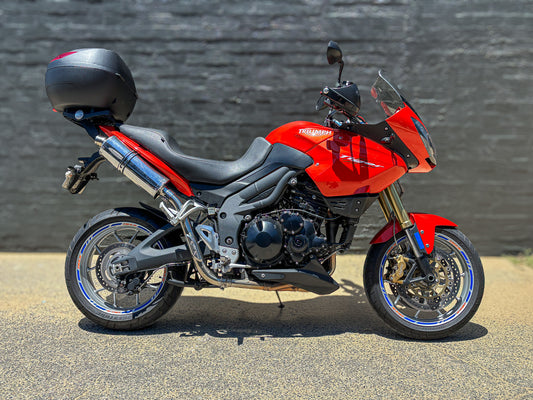 USED 2010 TRIUMPH TIGER 1050 $7,990* Excl Gov Charges