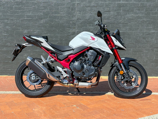 USED 2023 HONDA CB750 HORNET $11,990* Excl Gov Charges