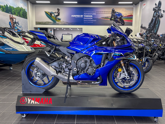 DEALER DEMO 2025 YAMAHA YZF-R1 $28,990* Excl Gov Charges