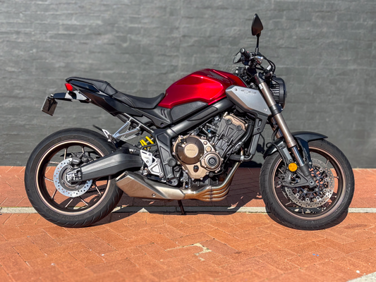 USED 2020 HONDA CB650R $7,990* Excl Gov Charges