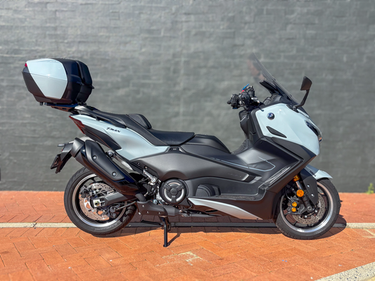 DEALER DEMO 2025 YAMAHA TMAX 560 TECH MAX $20,499* Excl Gov Charges