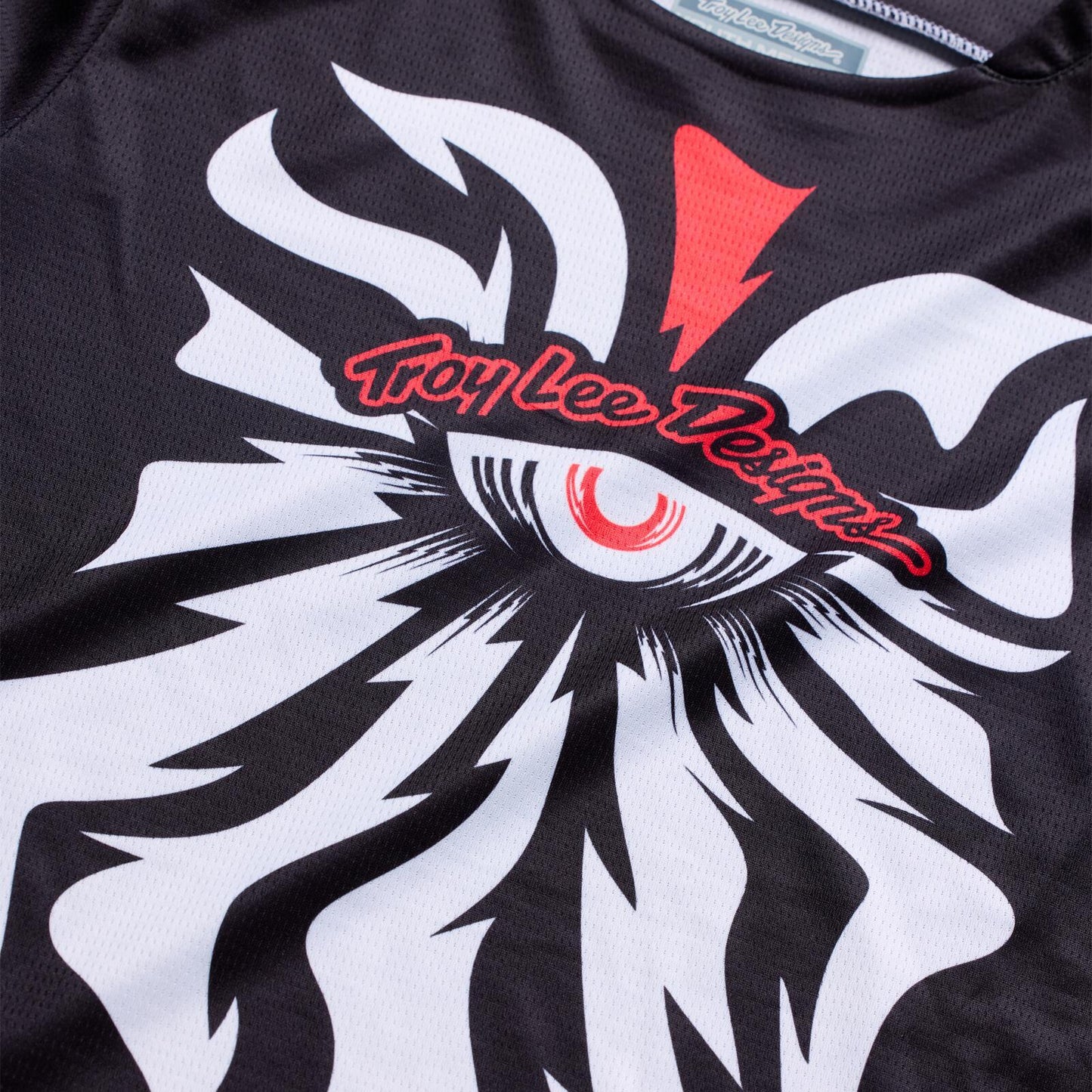 TLD 26.2 Youth GP Pro Jersey - Cyclops Black / Neo Red - detail 4