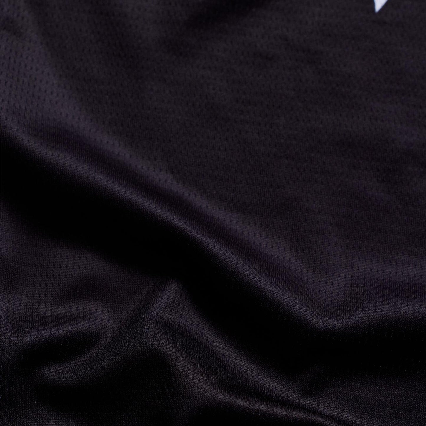 TLD 26.2 Youth GP Pro Jersey - Cyclops Black / Neo Red - detail 5